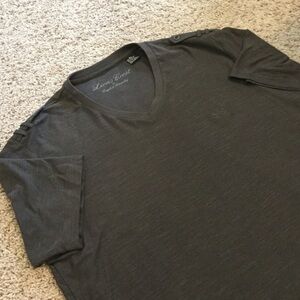 Grey t shirt with details on shoulder